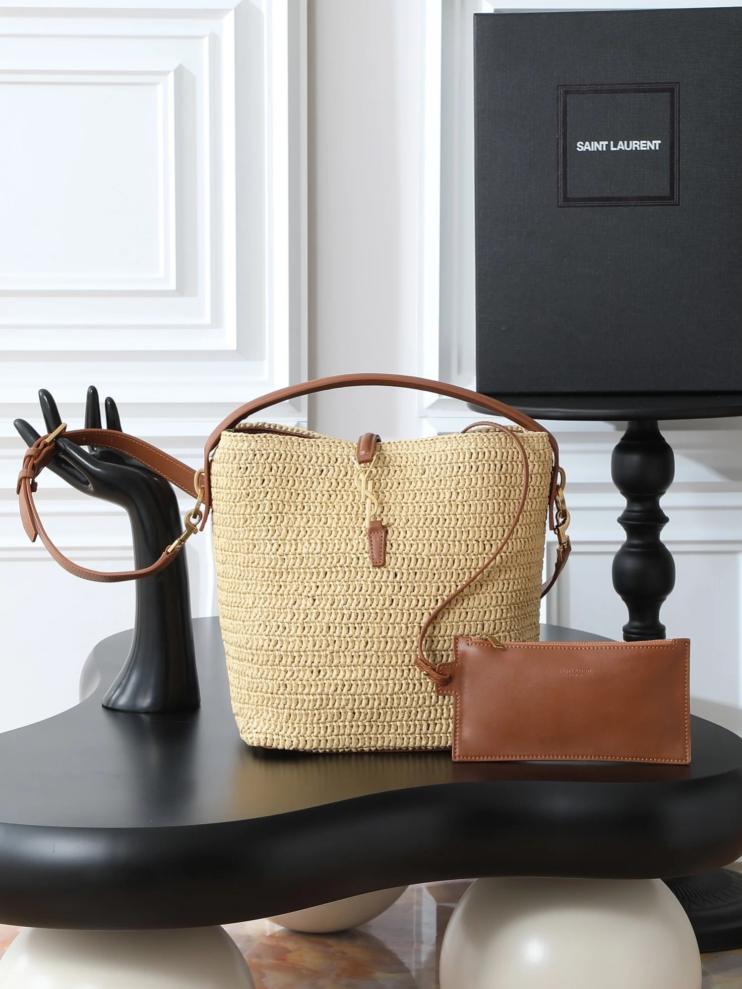 LE 37 mini in raffia LE 37 mini in raffia