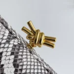 Bottega Veneta (BV) Knot