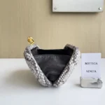 Bottega Veneta (BV) Knot