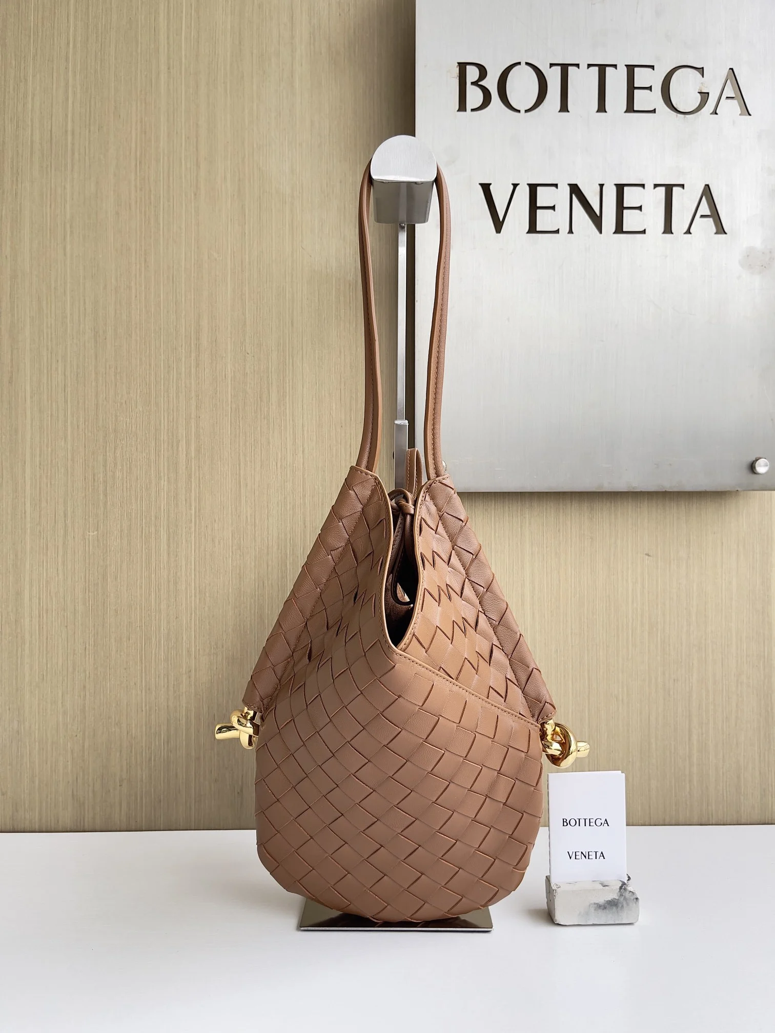 Bottega Veneta Solstice Shoulder Bag Brown Large Bottega Veneta Solstice Shoulder Bag Brown Large