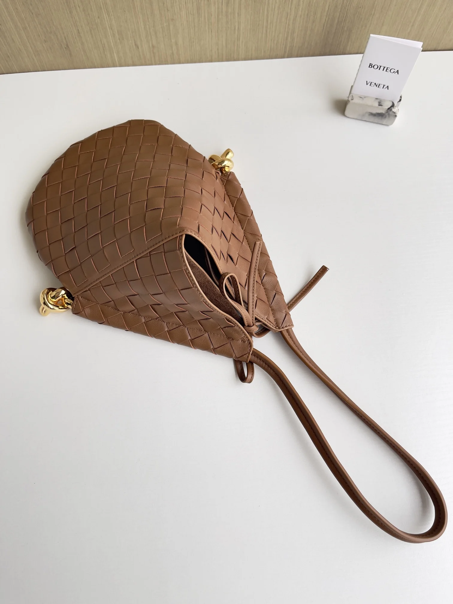 Bottega Veneta Solstice Shoulder Bag Brown Large Bottega Veneta Solstice Shoulder Bag Brown Large