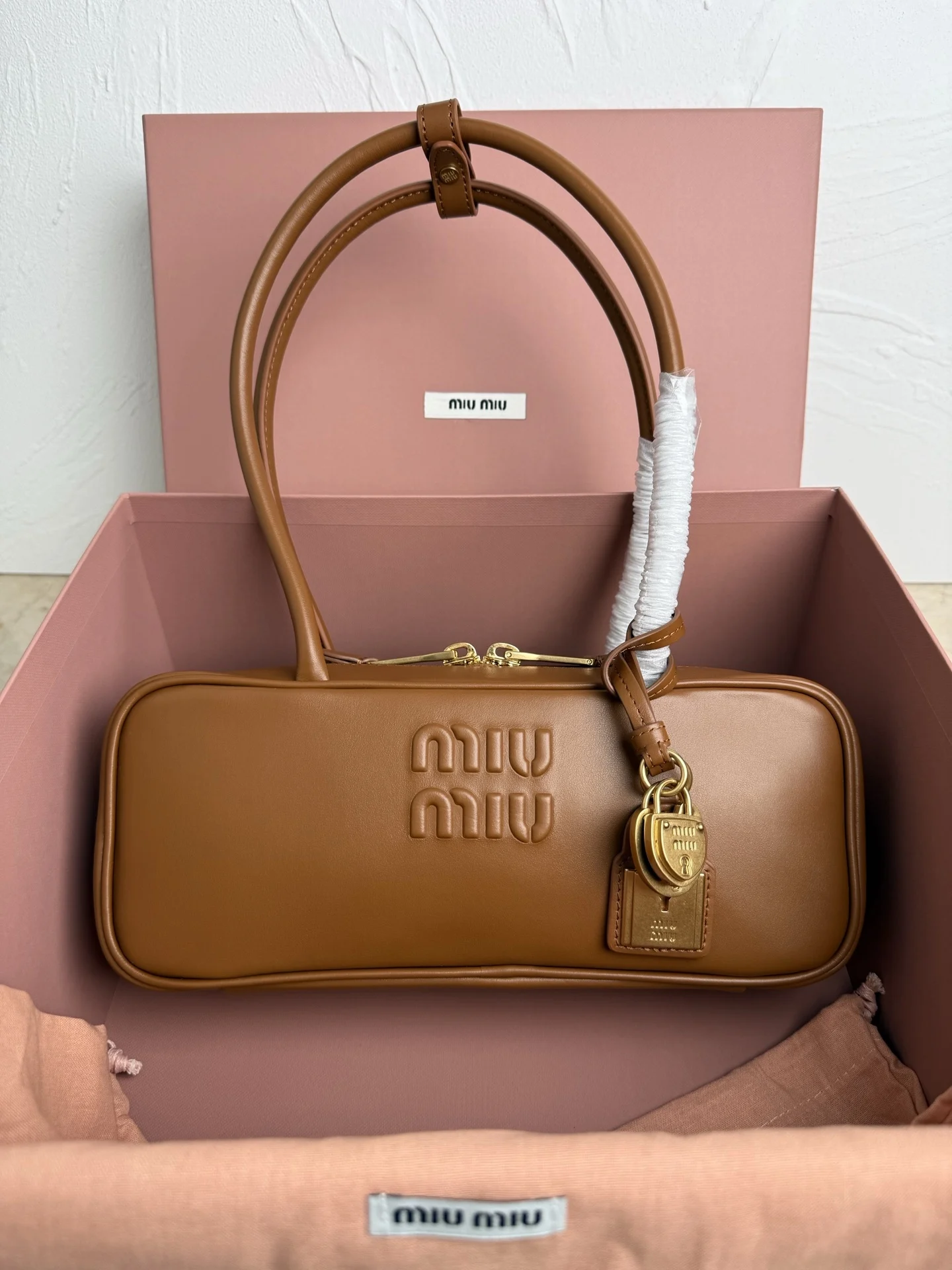 Miu Miu Beau Leather Bag Miu Miu Beau Leather Bag