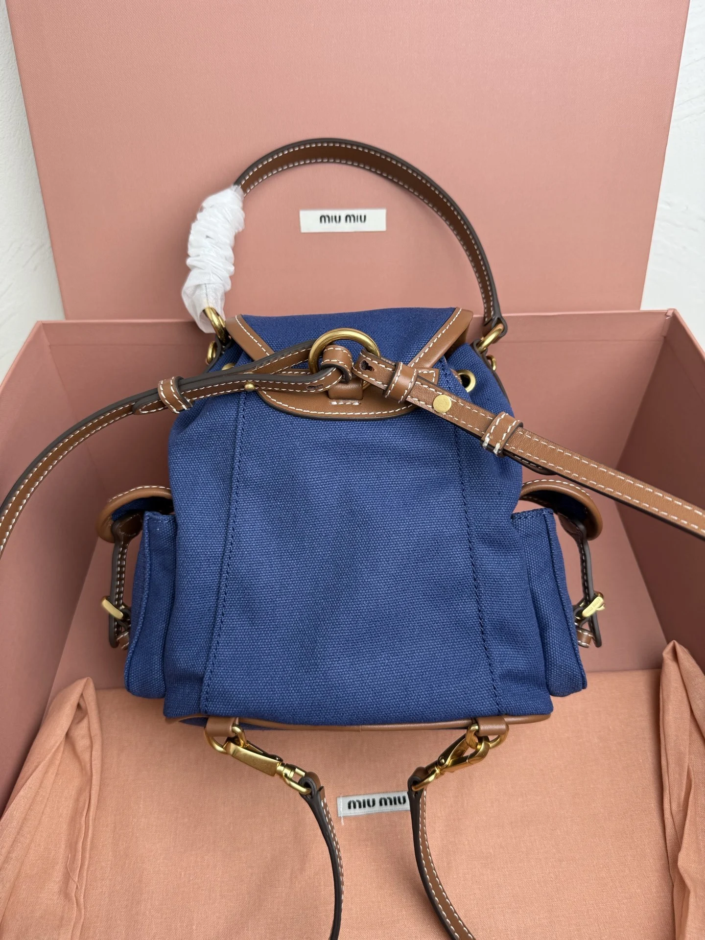 i1742916105792_9925_0_1