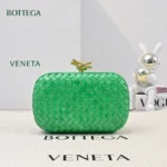 Bottega Veneta (BV) Knot