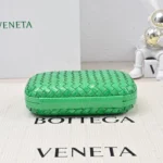 Bottega Veneta (BV) Knot