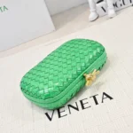 Bottega Veneta (BV) Knot