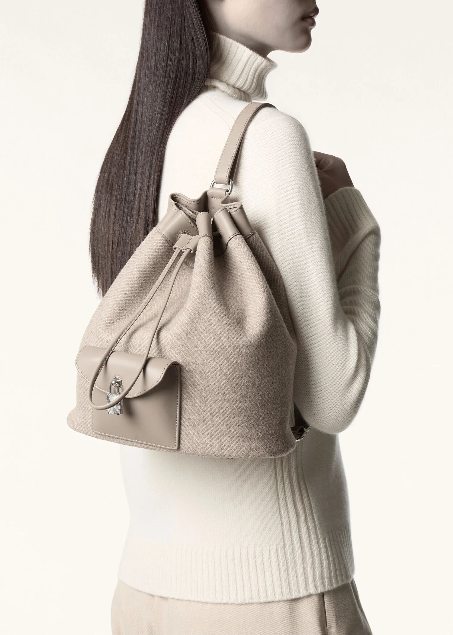 1500x2100_markathk.com_9_a59020e9-e35a-4ba4-89bd-2c07db267991