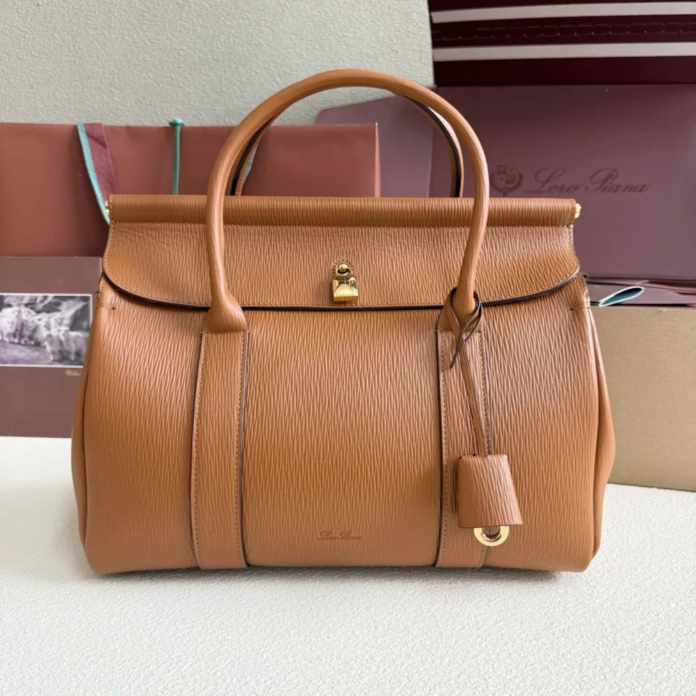 Loro Piana Loom bag L32