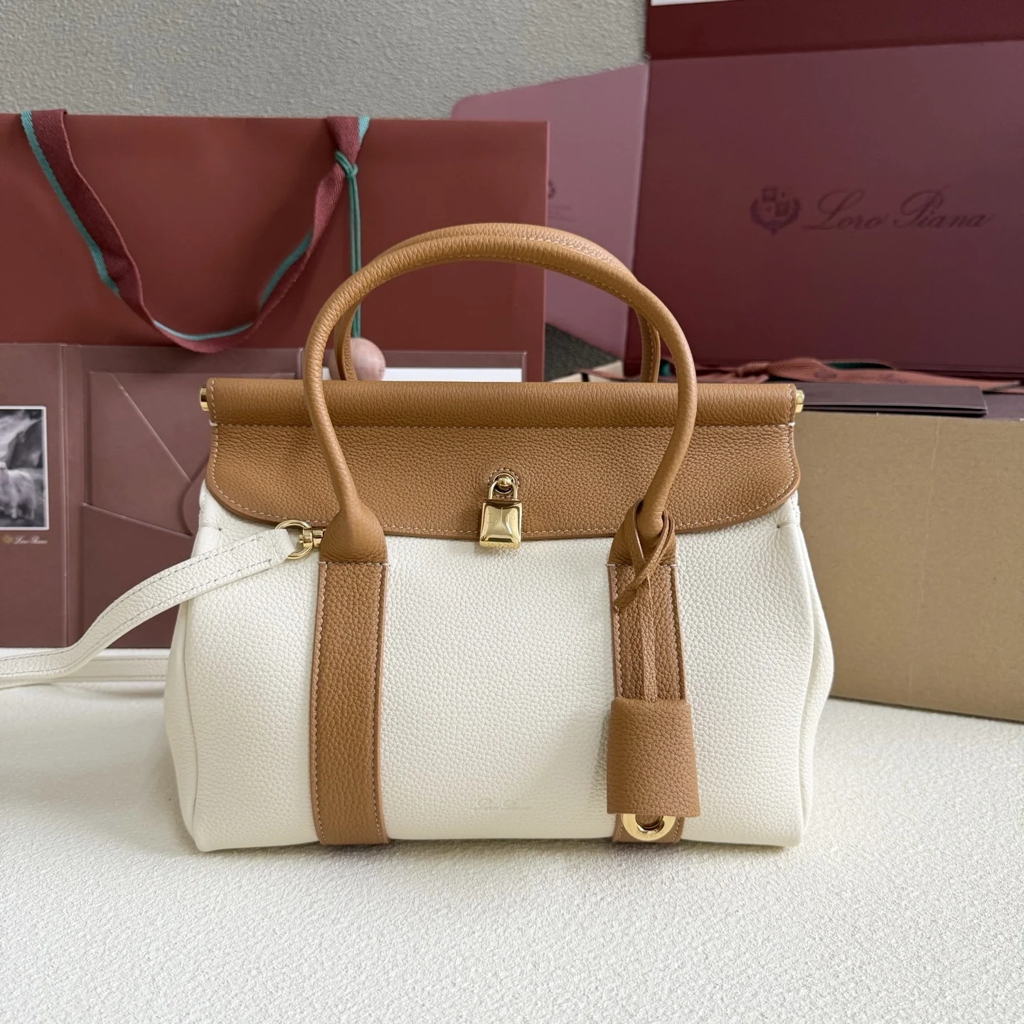 i1753378854131_1548_0_0