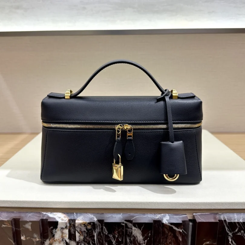 Loro Piana Extra Bag L23