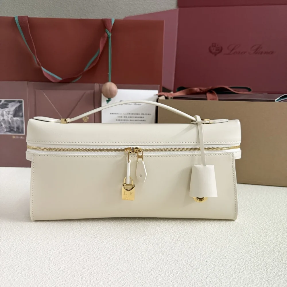 Loro Piana Extra Clutch L29