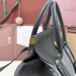 i1759230242738_4419_0_0