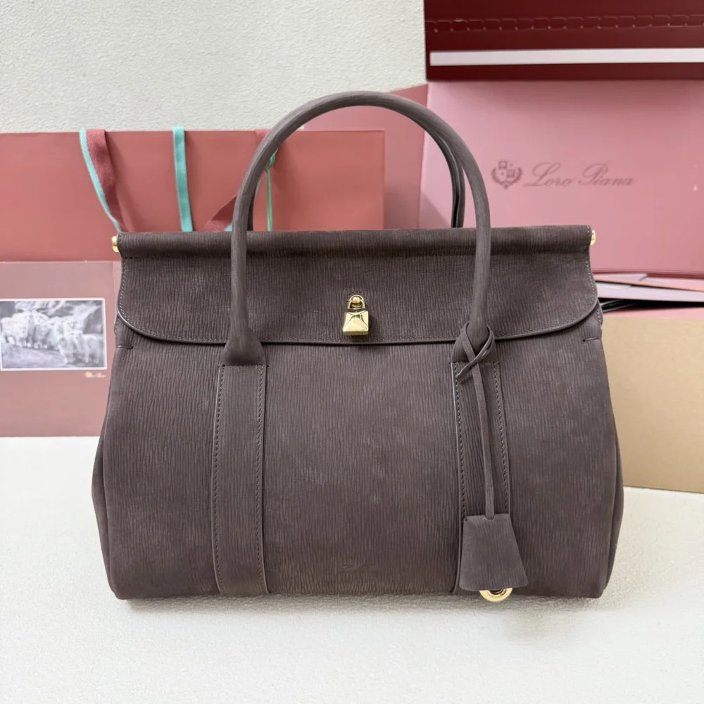 Loro Piana Loom bag L32