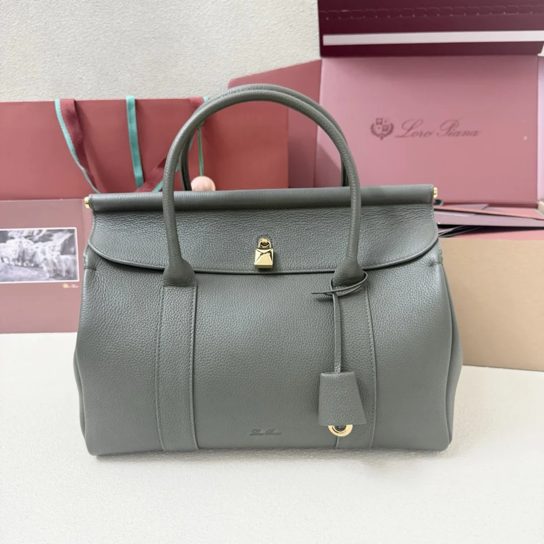 Loro Piana Loom bag L32